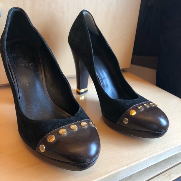 Tory Burch Shoes - Tory Burch gold studded heels